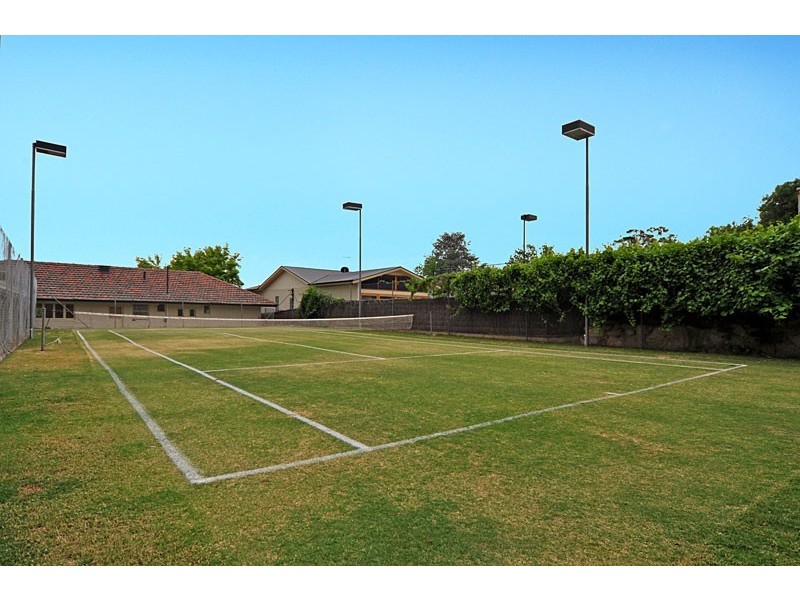 11 Montrose Ave, Netherby SA 5062