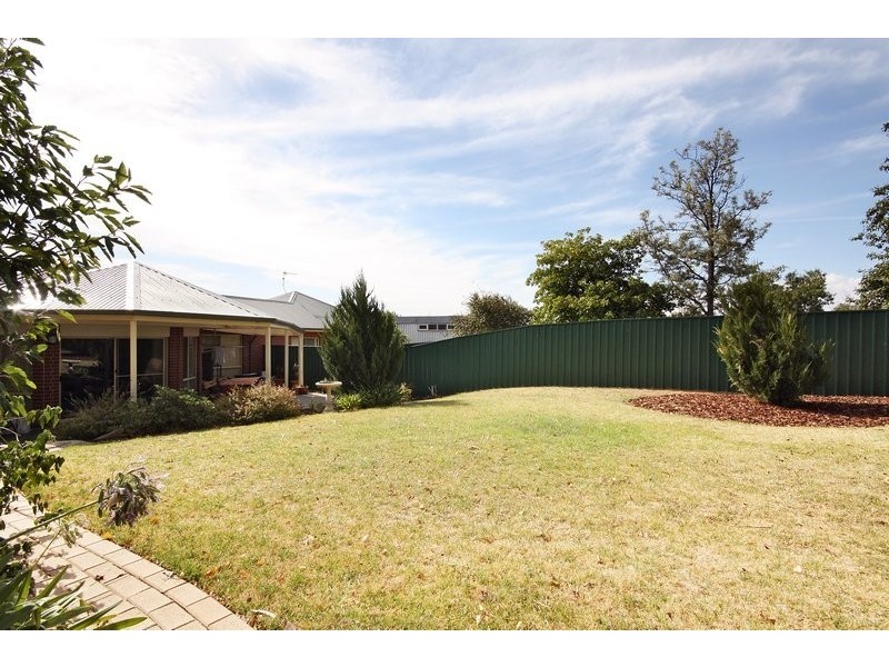 11a Emily Ave, Clapham SA 5062