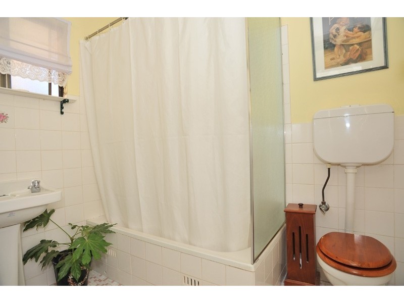 22 Kingston Avenue, Daw Park SA 5041