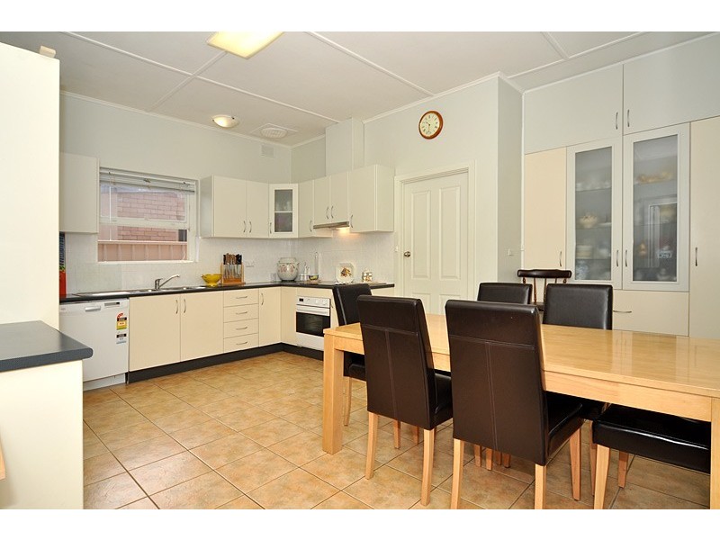 6 Cliff Street, Glenelg East SA 5045