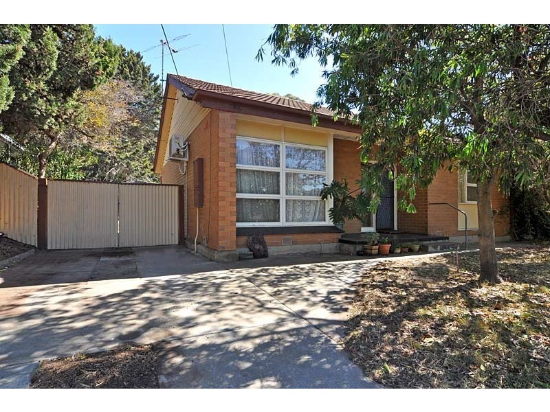 33 Moorong Road, O’sullivan Beach SA 5166