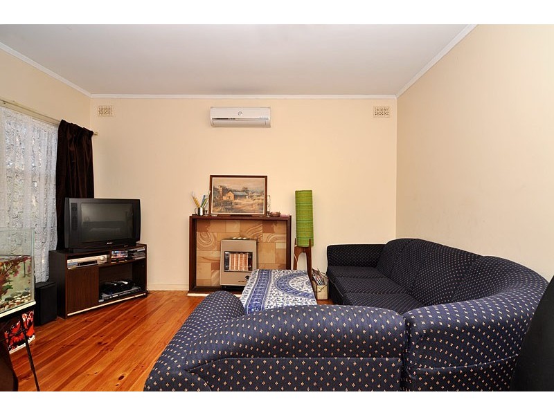 33 Moorong Road, O’sullivan Beach SA 5166