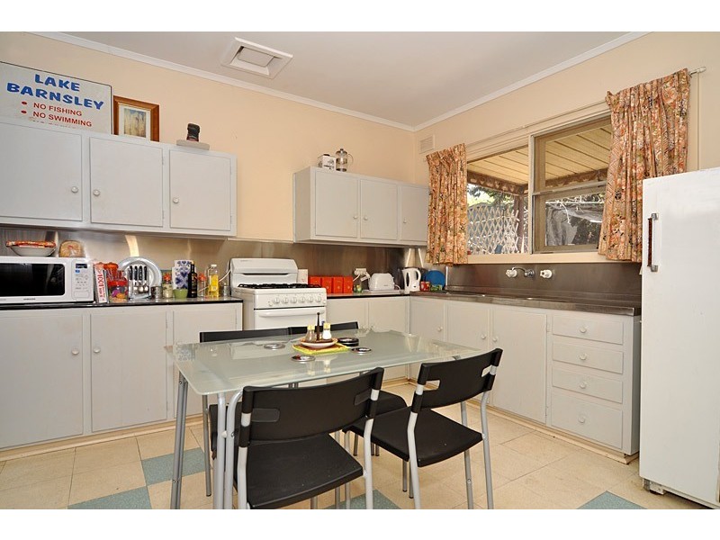 33 Moorong Road, O’sullivan Beach SA 5166