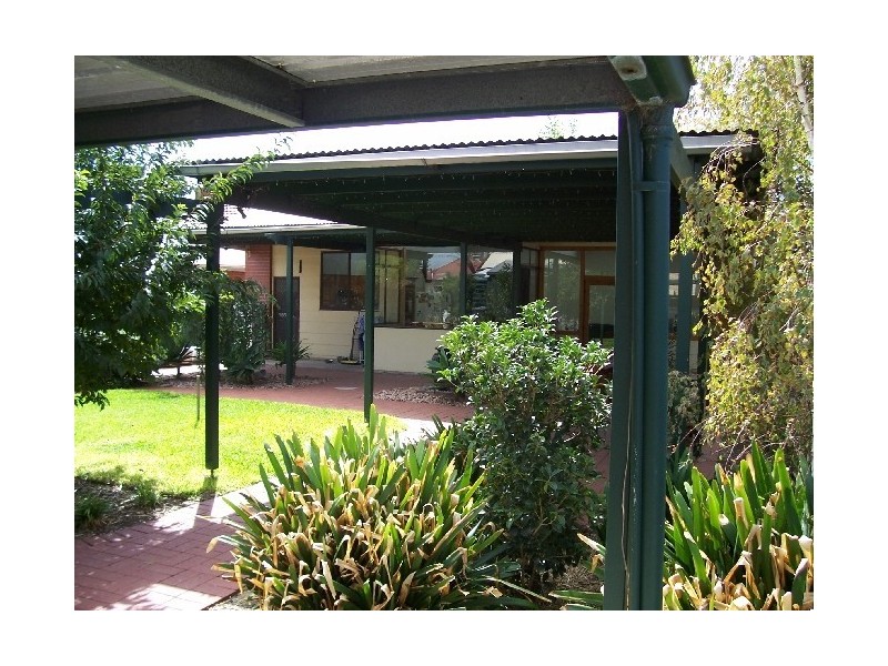 17 Edgeworth Ave, Prospect SA 5082