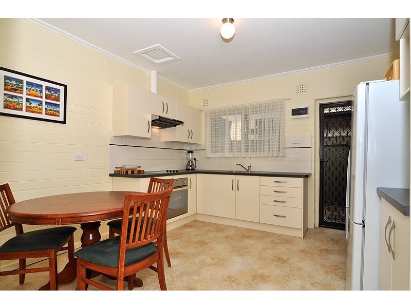 2/148 Edward Street, Clarence Gardens SA 5039
