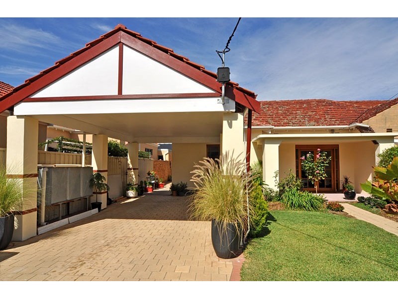 130 Pleasant Ave, South Plympton SA 5038