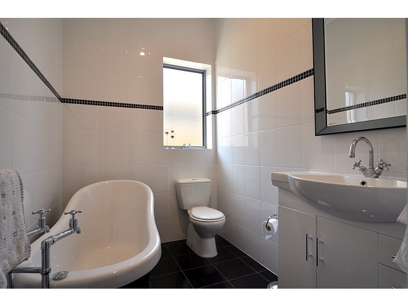 130 Pleasant Ave, South Plympton SA 5038