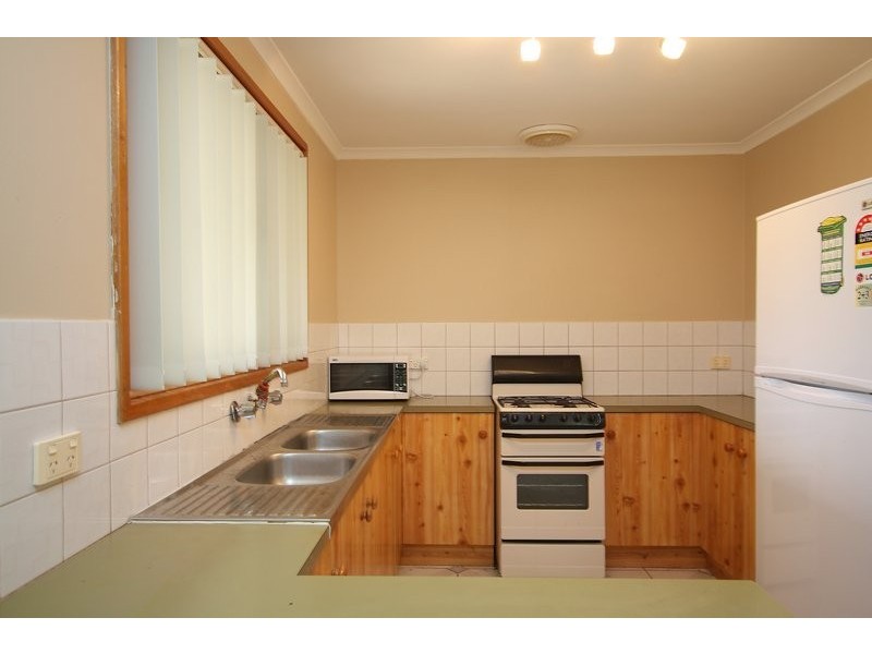 29 Nicholls Cres, Burton SA 5110