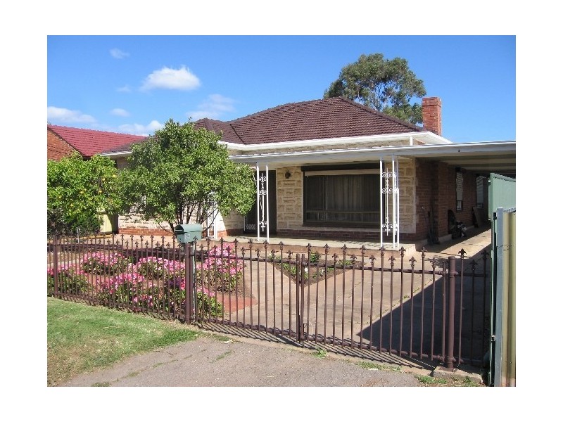2 Cardiff Street, Cumberland Park SA 5041