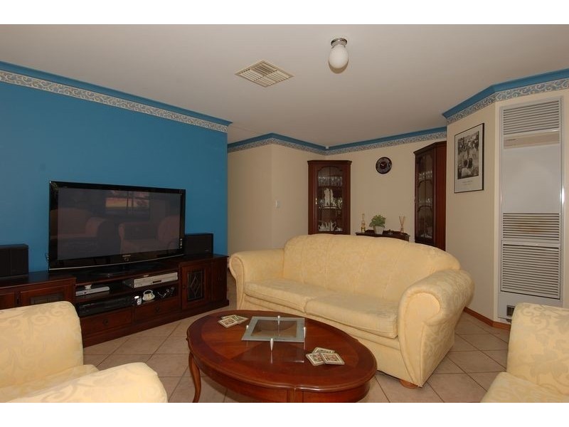 10 Riley Street, Holden Hill SA 5088