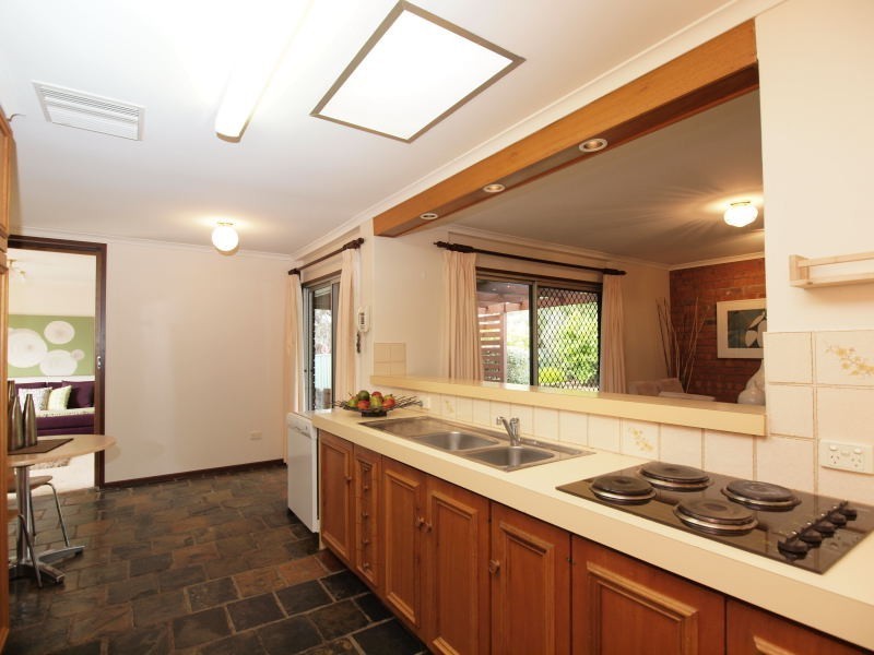 34 Alabama Road, Happy Valley SA 5159