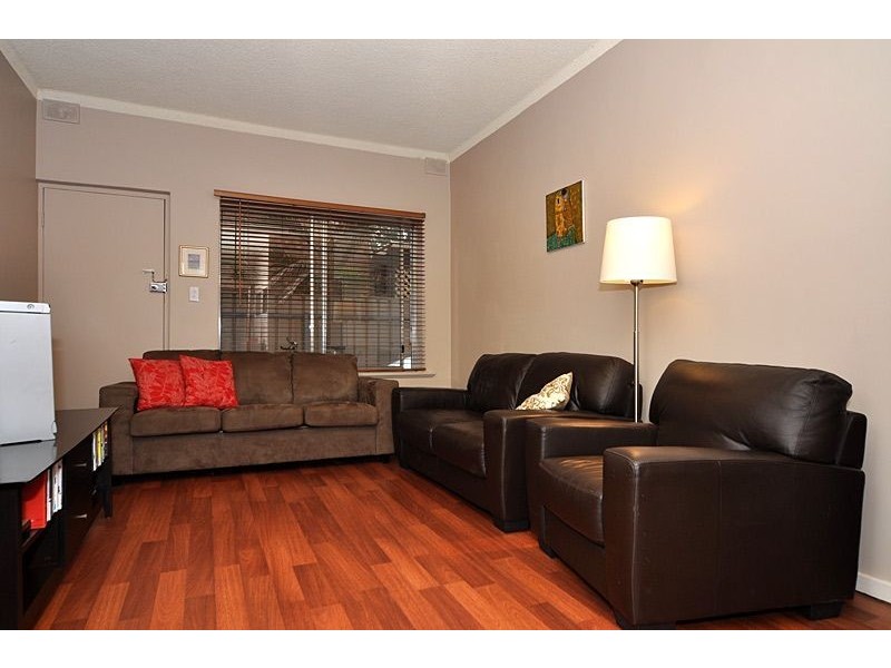 2/30 Chatham Road, Keswick SA 5035