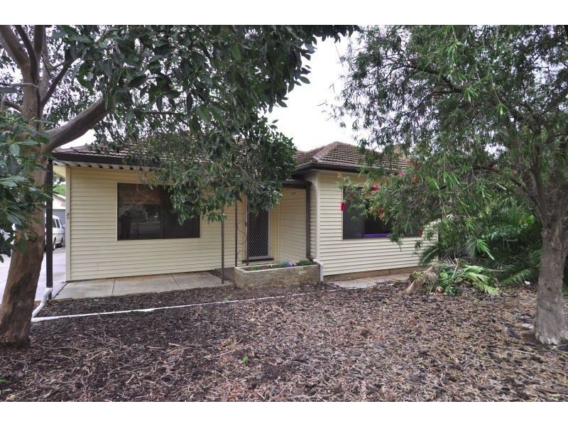 27 Walsh Avenue, St Marys SA 5042