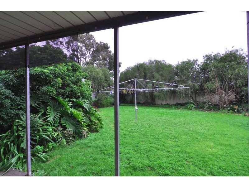 27 Walsh Avenue, St Marys SA 5042