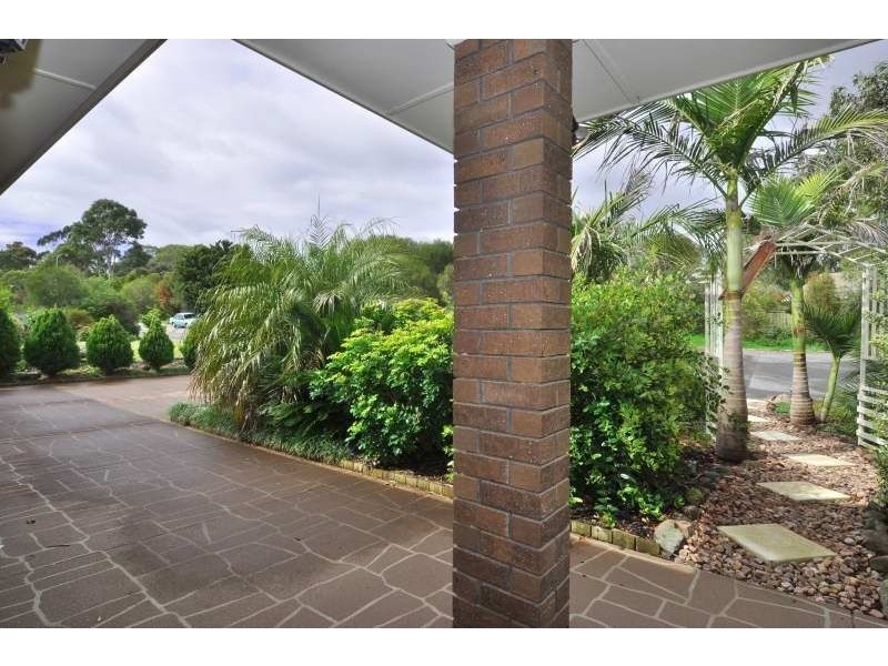 17 Hanley Crt, Happy Valley SA 5159