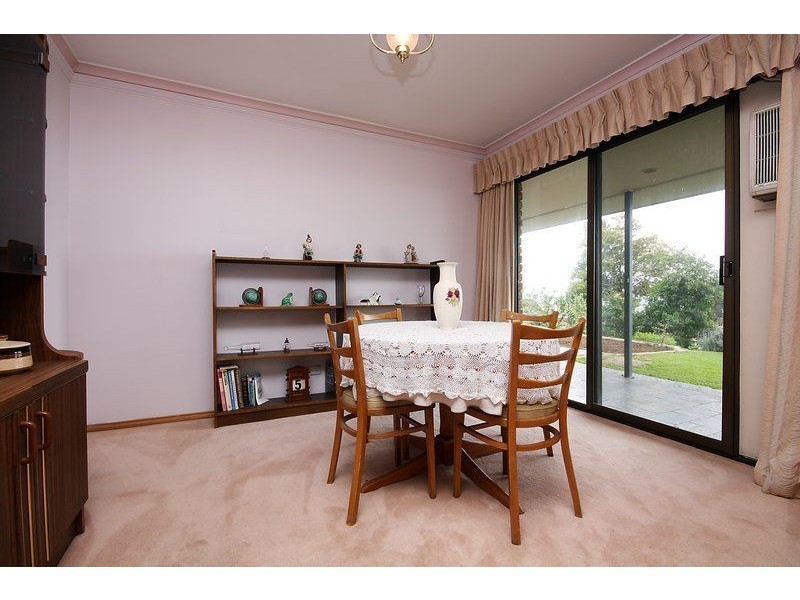 11 Seaview Road, Mount Osmond SA 5064