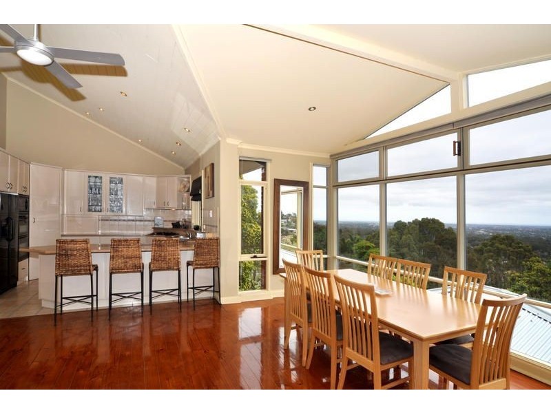 14 Woodhouse Crescent, Wattle Park SA 5066