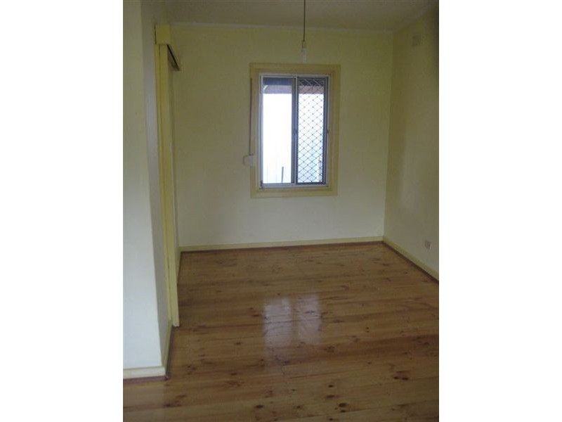 47 Dudley Crescent, Mansfield Park SA 5012