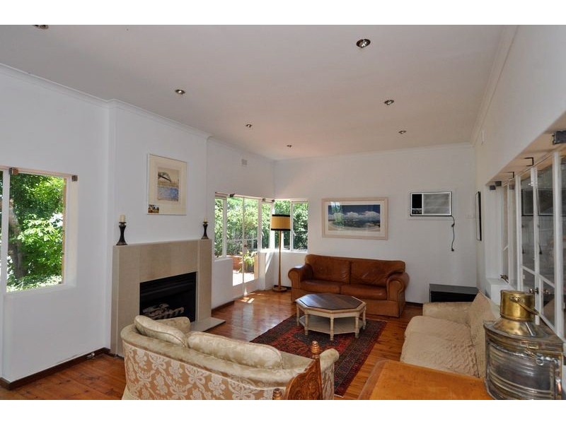 2 Seaview Road, Lynton SA 5062