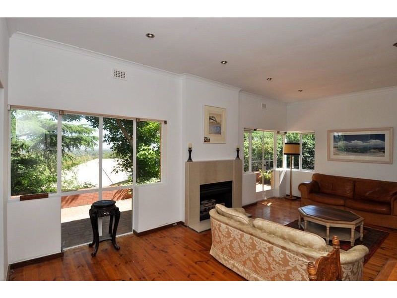 2 Seaview Road, Lynton SA 5062