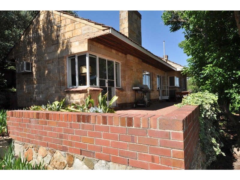 2 Seaview Road, Lynton SA 5062