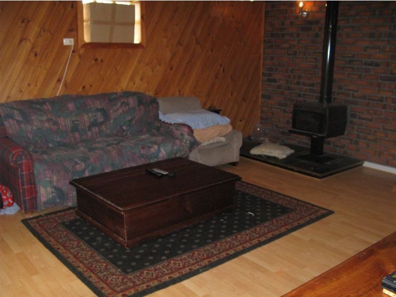 33 Flinders Crescent, Hackham SA 5163