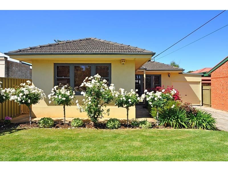 12 Wolseley Terrace, Ascot Park SA 5043