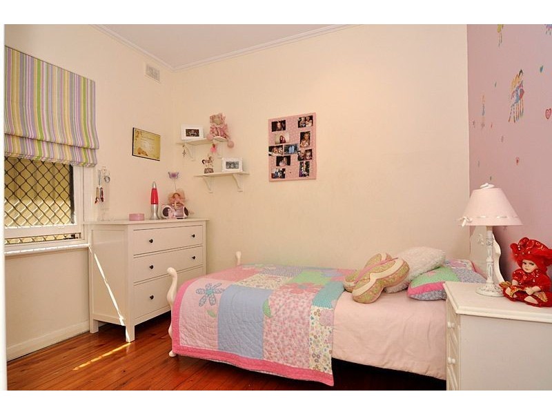 12 Wolseley Terrace, Ascot Park SA 5043