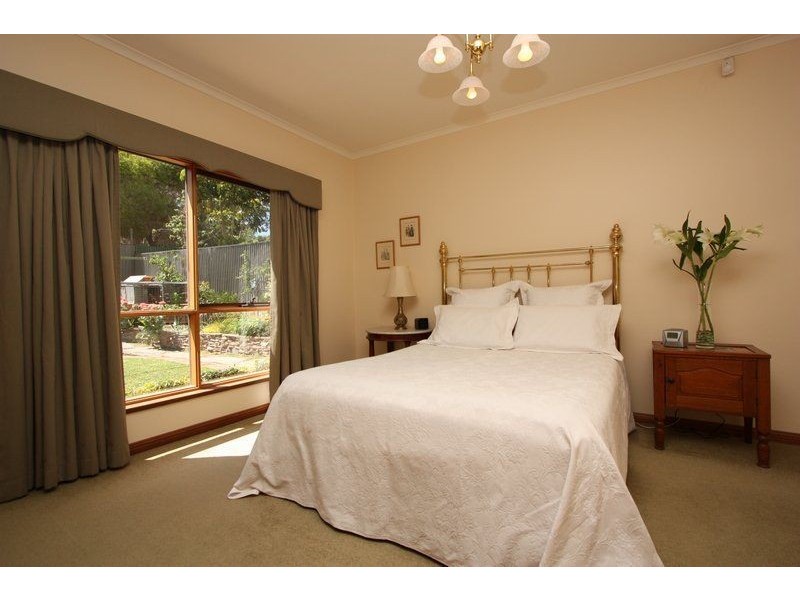 1 Kentucky Court, Panorama SA 5041