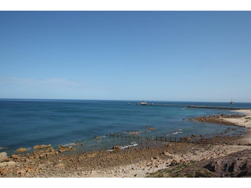 10 Wyong Road, O’sullivan Beach SA 5166