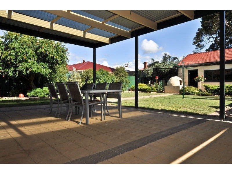 201 Cross Road, Cumberland Park SA 5041