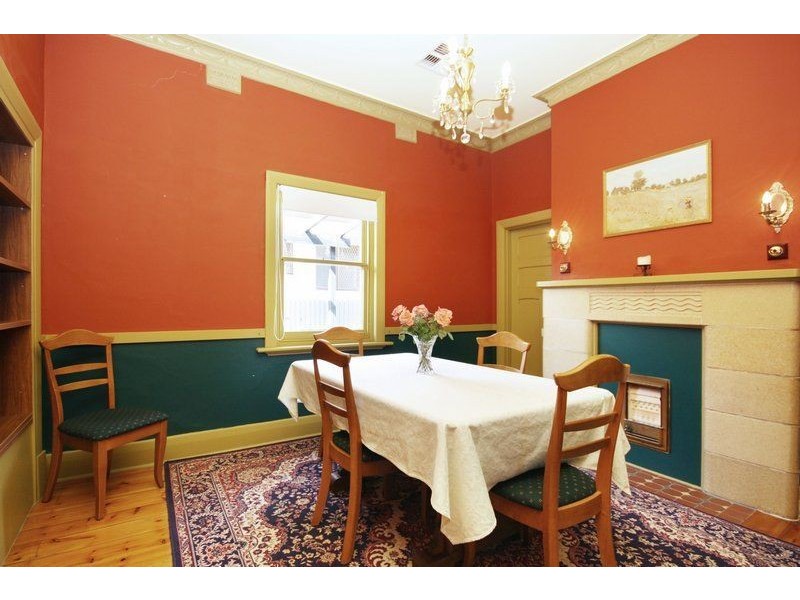 10 Birkinshaw Avenue, Tranmere SA 5073