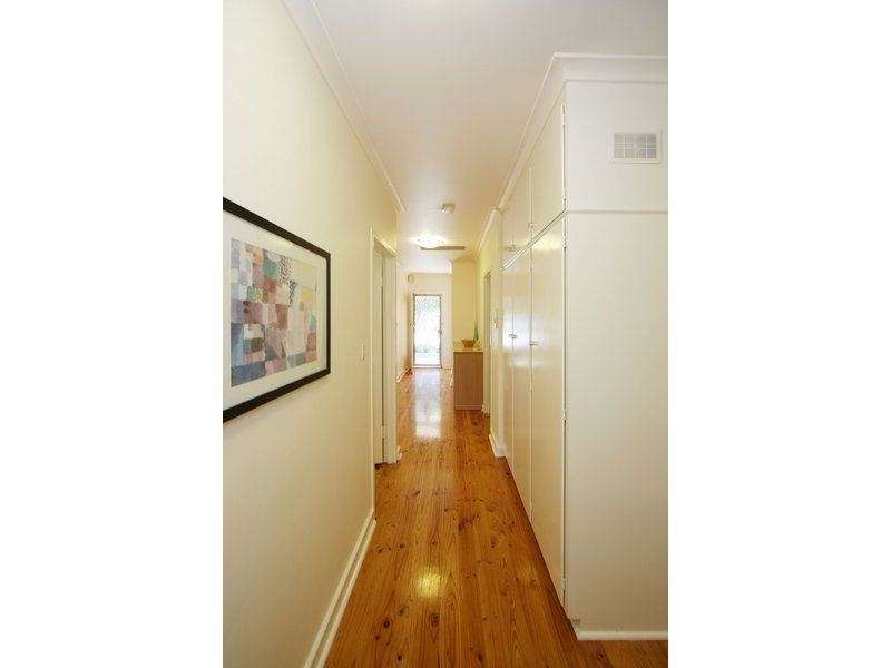 19 Price Avenue, Lower Mitcham SA 5062