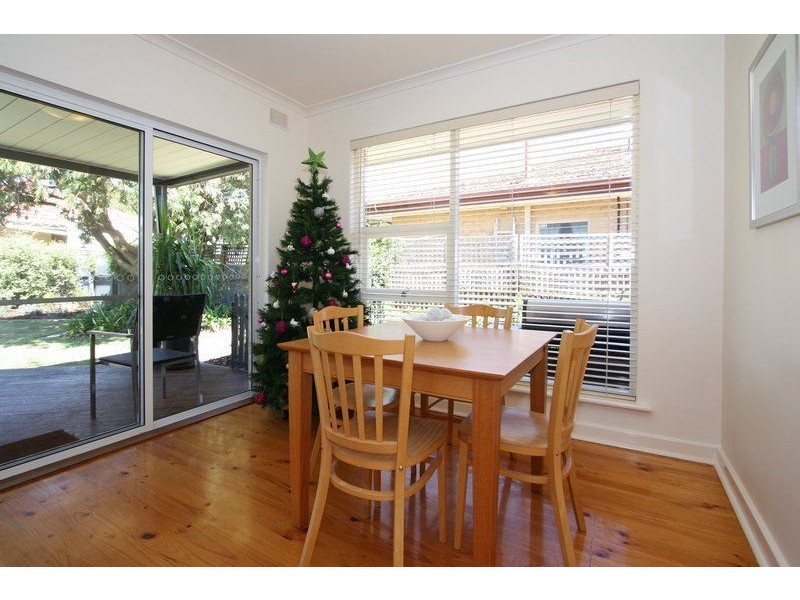 19 Price Avenue, Lower Mitcham SA 5062