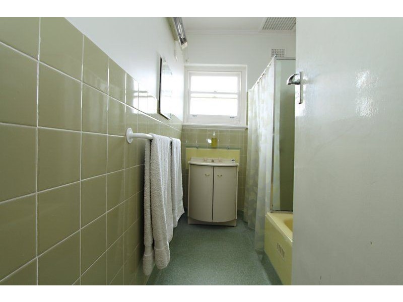 1 Hay Street, Lower Mitcham SA 5062