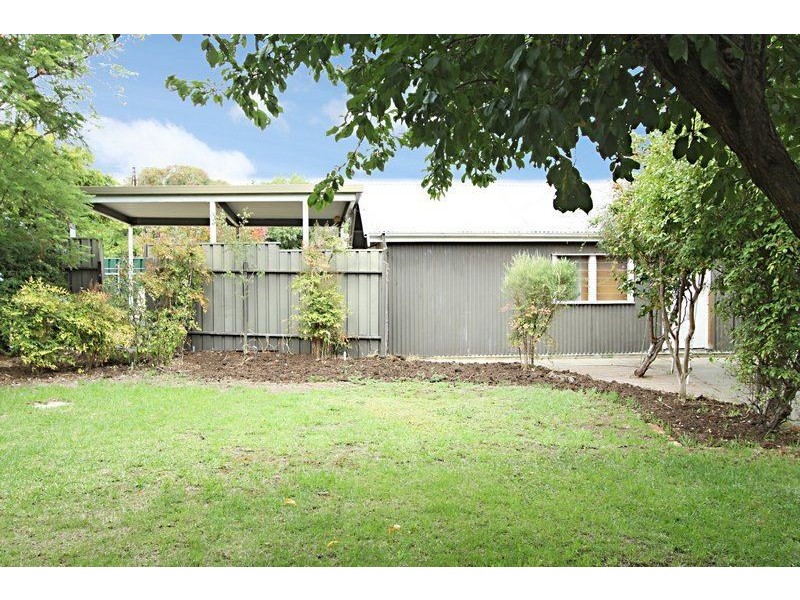 1 Hay Street, Lower Mitcham SA 5062