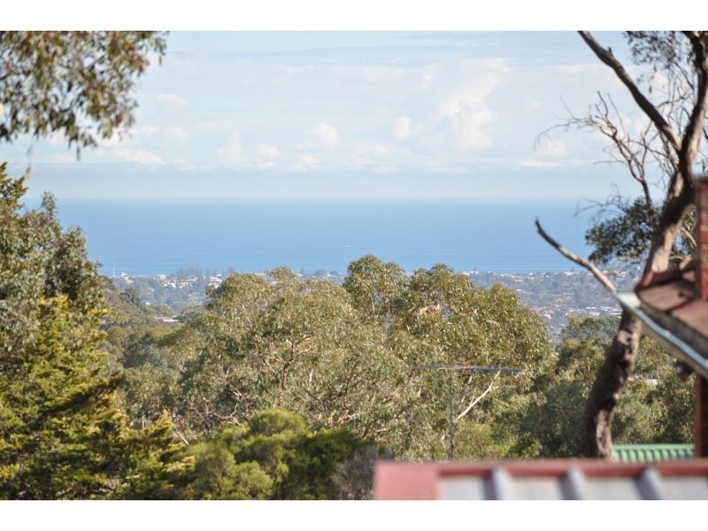 33 Yalanda Street, Eden Hills SA 5050