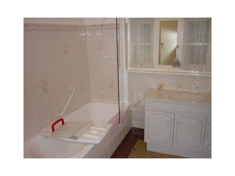 36 Kyeema Avenue, Cumberland Park SA 5041