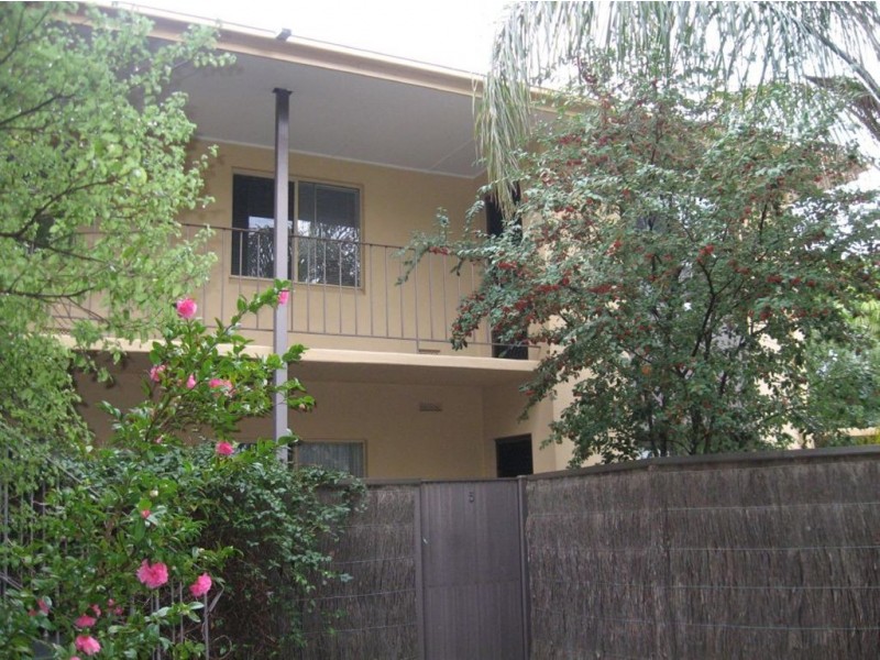 10/1A Hartland Avenue, Black Forest SA 5035