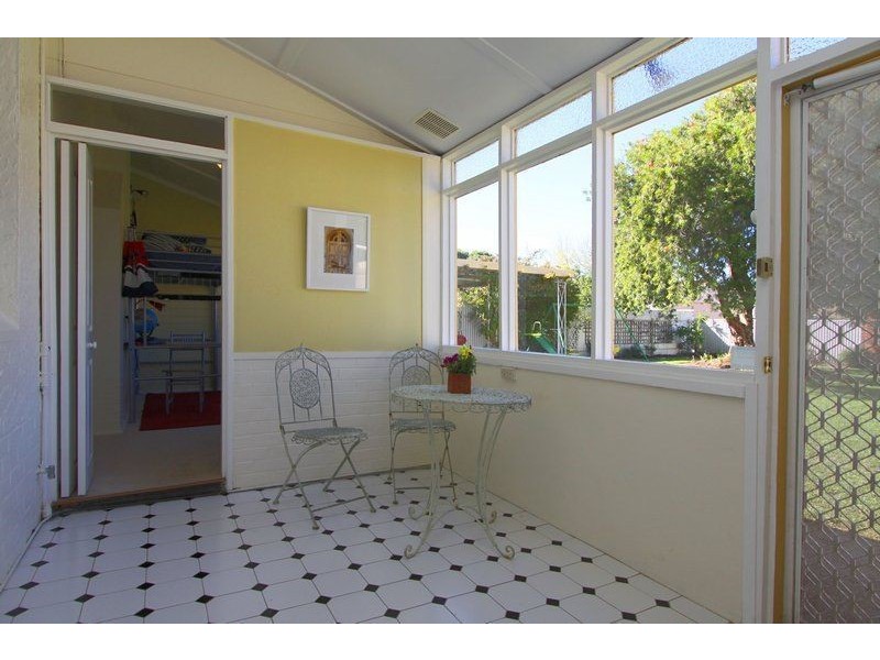 24 Caulfield Ave, Cumberland Park SA 5041