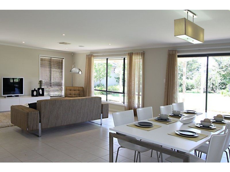 28 Talbot St, Angle Park SA 5010