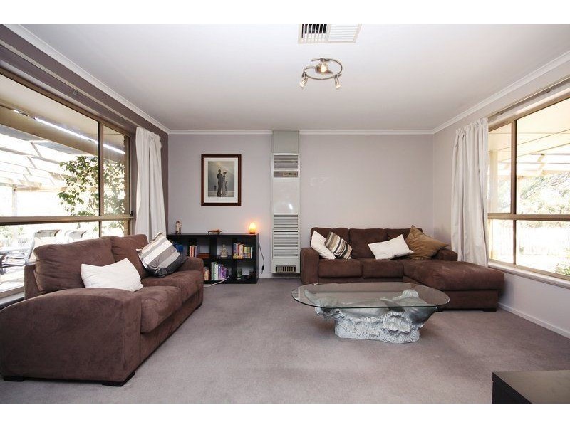 34 Outlook Drive, Aberfoyle Park SA 5159