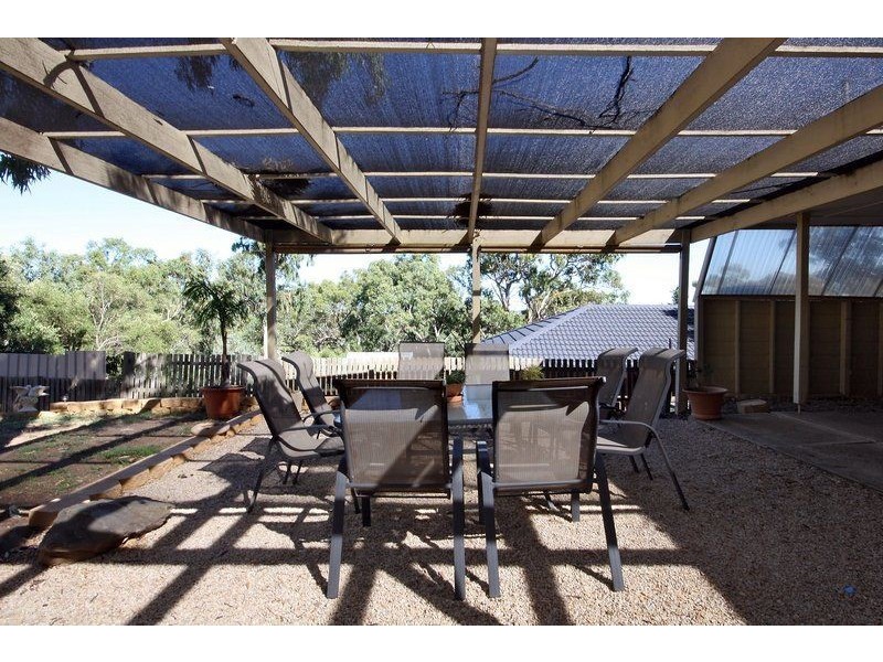 34 Outlook Drive, Aberfoyle Park SA 5159