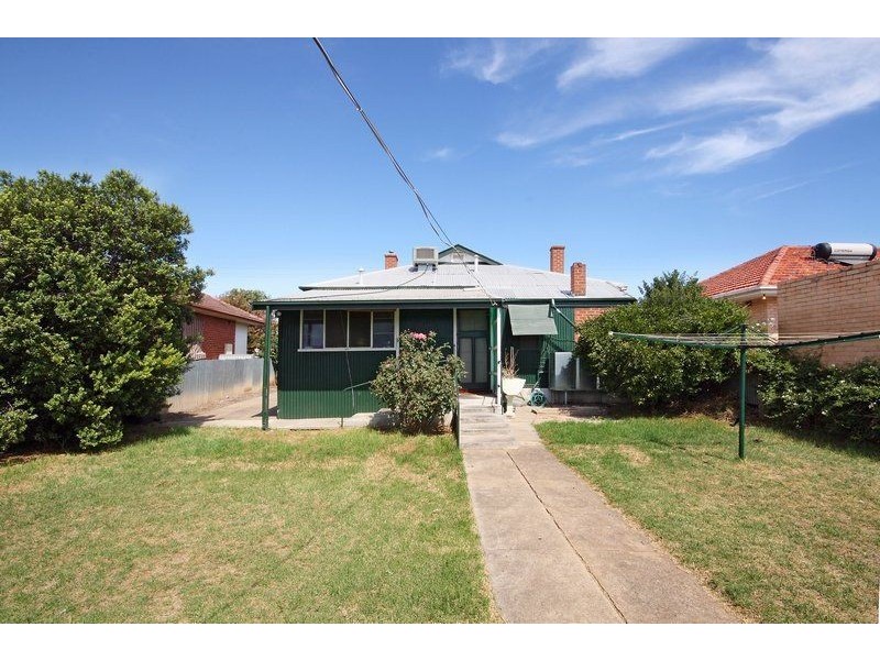 14 Henrietta Street, Prospect SA 5082