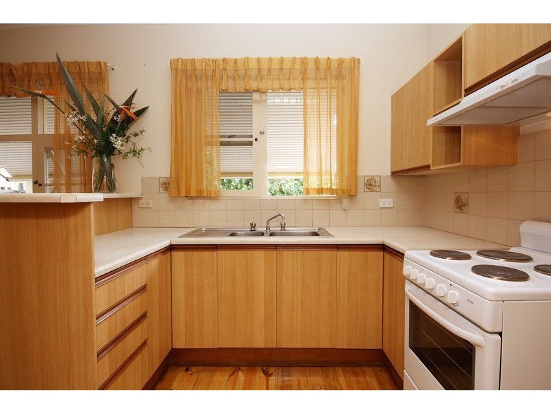 17 Jessie Road, Kensington Park SA 5068