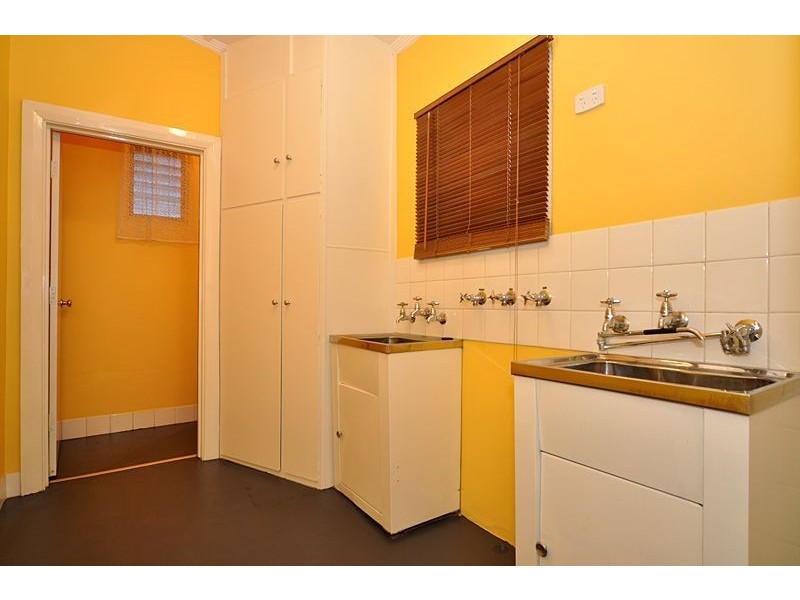 8 Neill Road, Cowandilla SA 5033