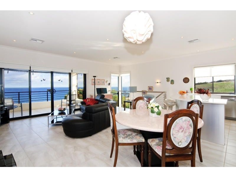 2/1 Fireball Avenue, Hallett Cove SA 5158