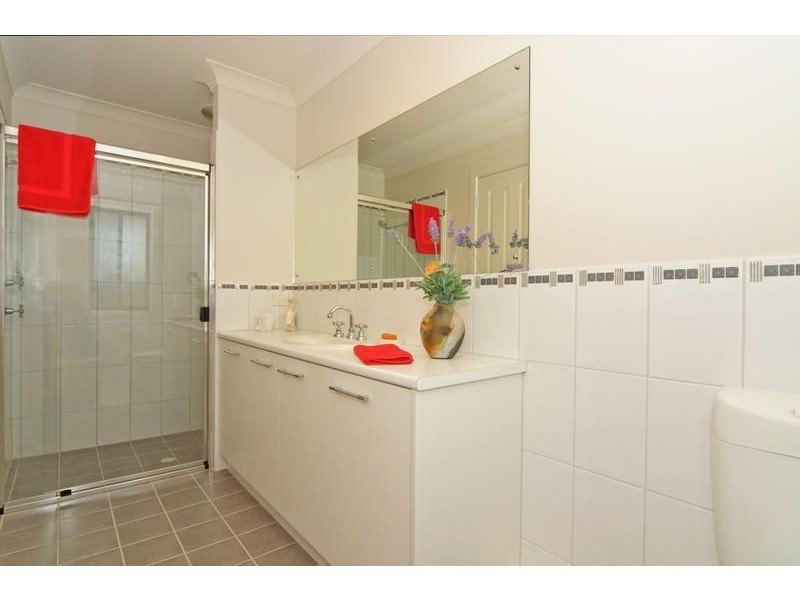 2/1 Fireball Avenue, Hallett Cove SA 5158