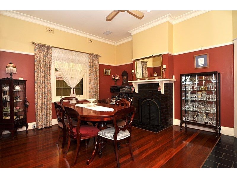 10 Byron Road, Black Forest SA 5035