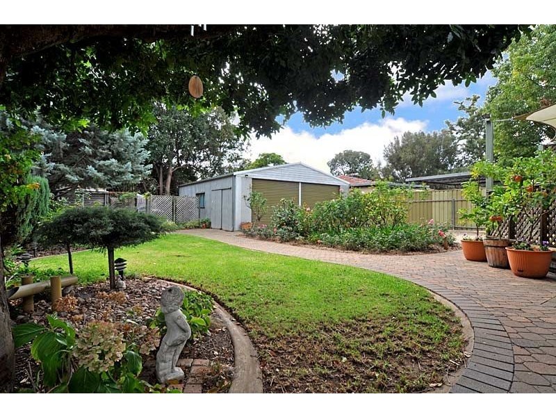 10 Byron Road, Black Forest SA 5035